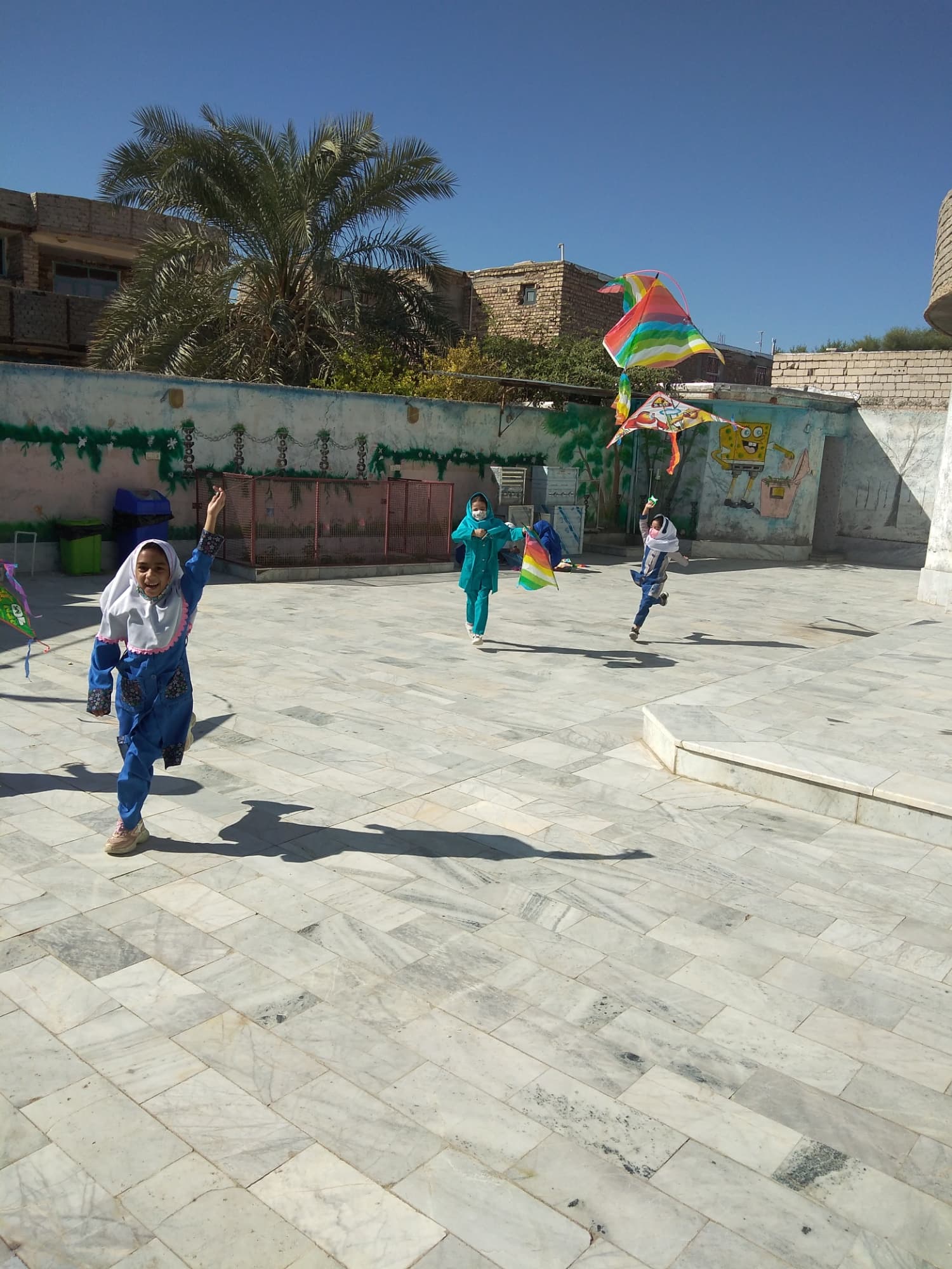 آمادگی و دبستان دخترانه غیر دولتی پیشرفت
