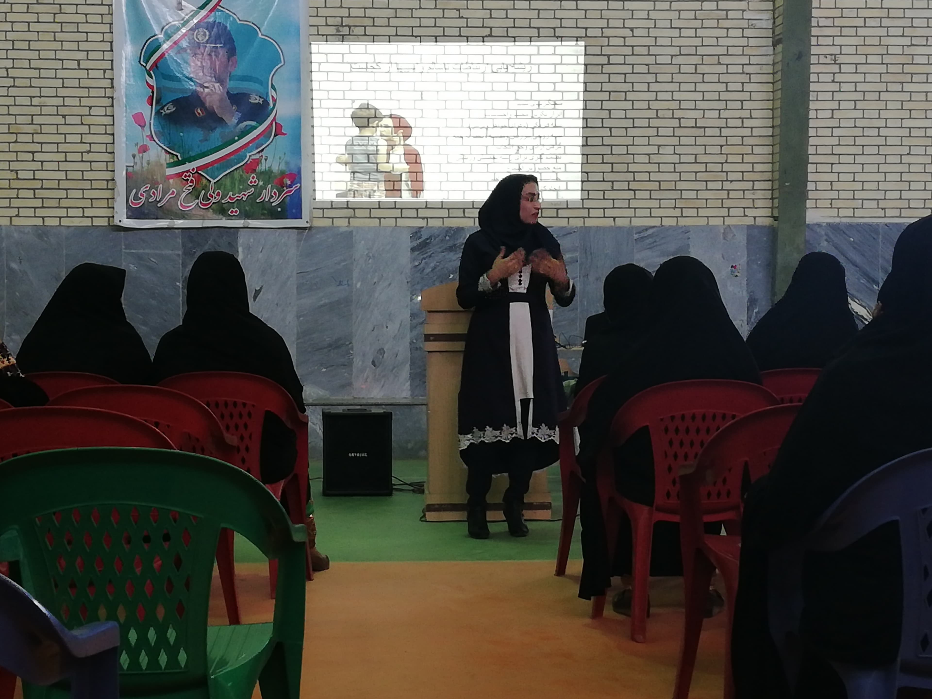 آمادگی و دبستان دخترانه غیر دولتی پیشرفت
