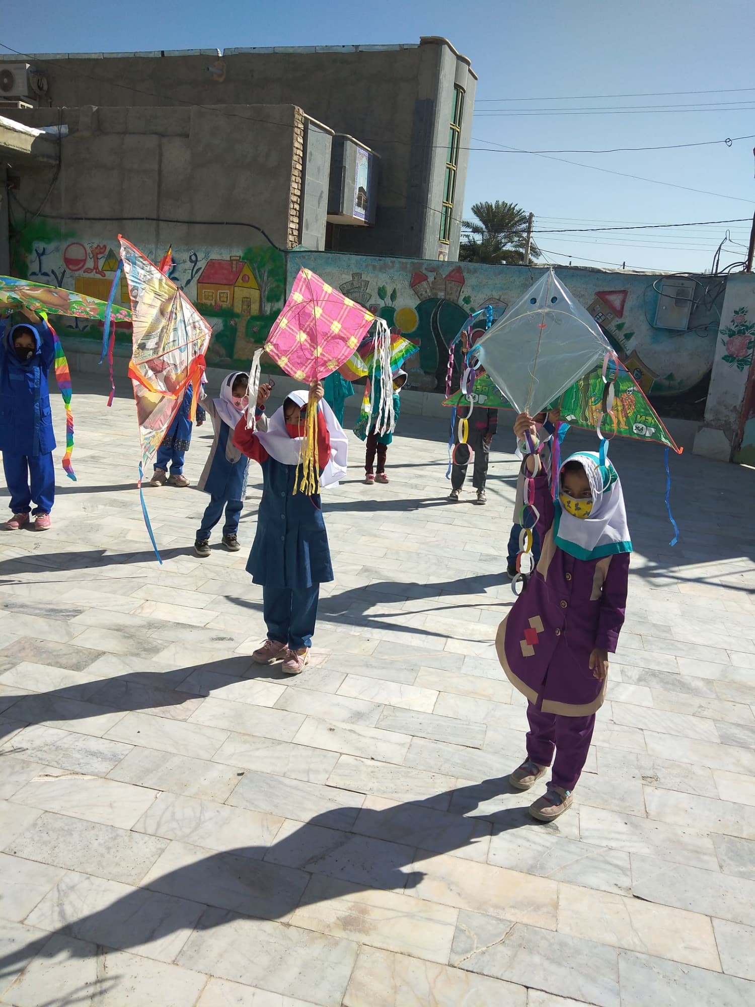 آمادگی و دبستان دخترانه غیر دولتی پیشرفت